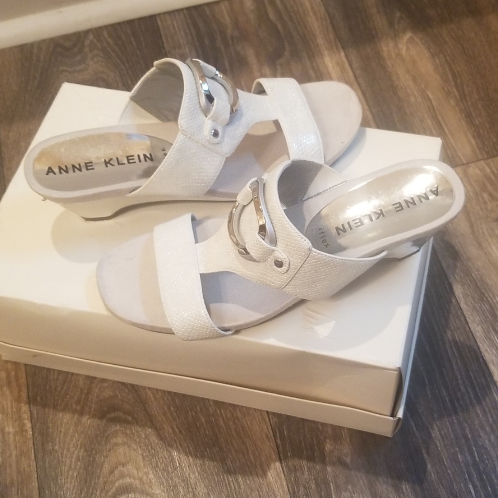 White and Silver Anne Klein iflex Sandals